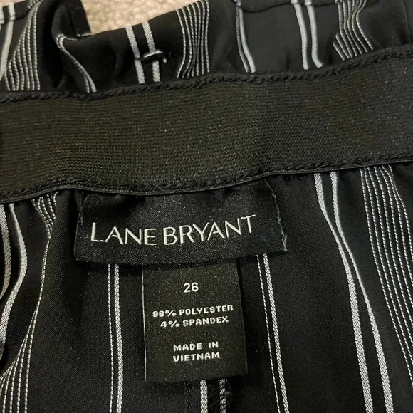 Lane Bryant Cropped Striped Paper Bag Waist Pants - Picture 4 of 7